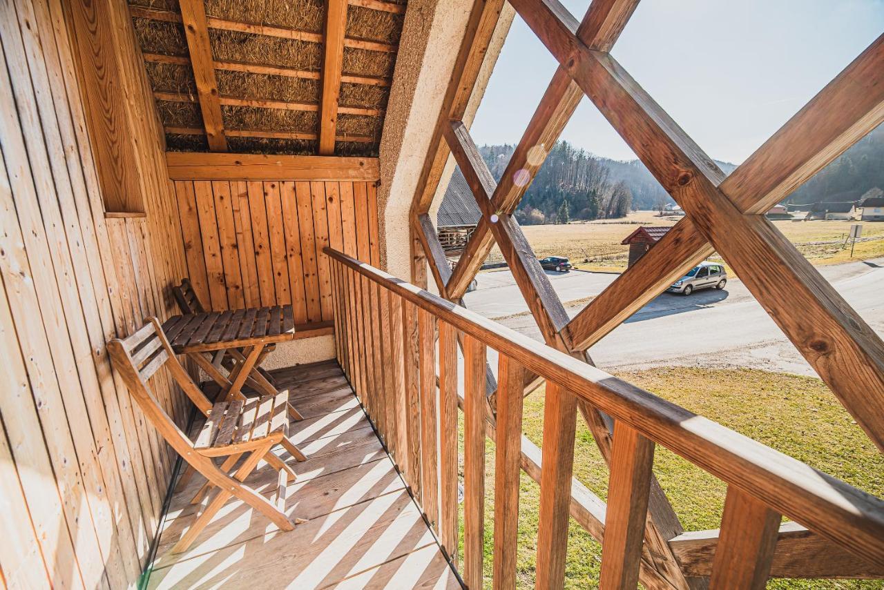 Farm Stay Zurej Šentjur Exteriör bild